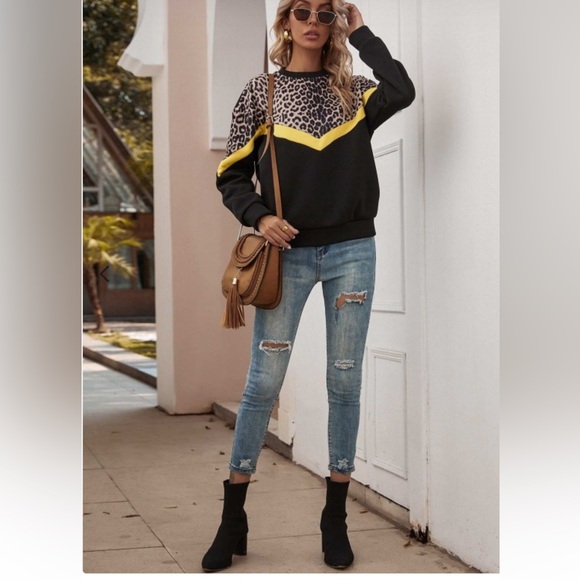 Leopard Print MultiMedia Color block Sweatshirt-Multi Sizes-New In Packaging - Picture 3 of 7